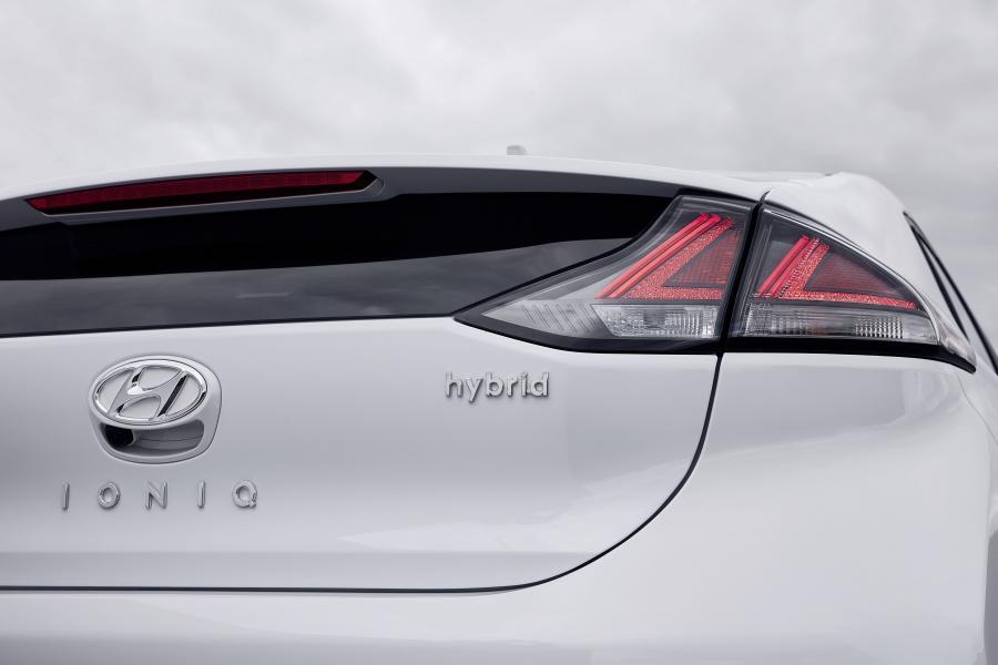Детали экстерьера Hyundai IONIQ hybrid (AE) 2019 года  (WW) (фото 8 из 42)